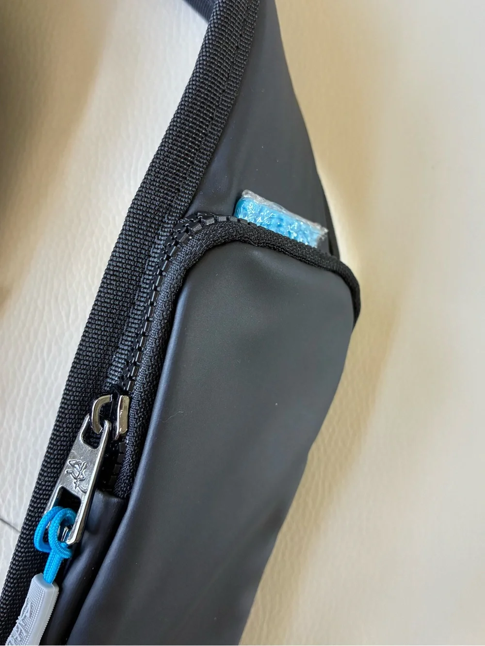 Men’s sling bag by SALTLIFE